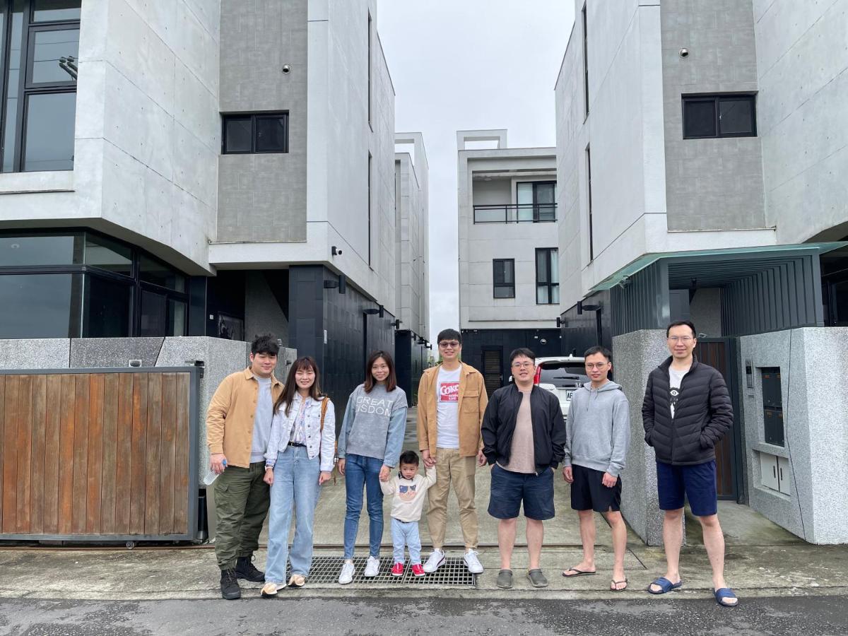 方興top會館 全新包棟電梯民宿 Sanxing Esterno foto