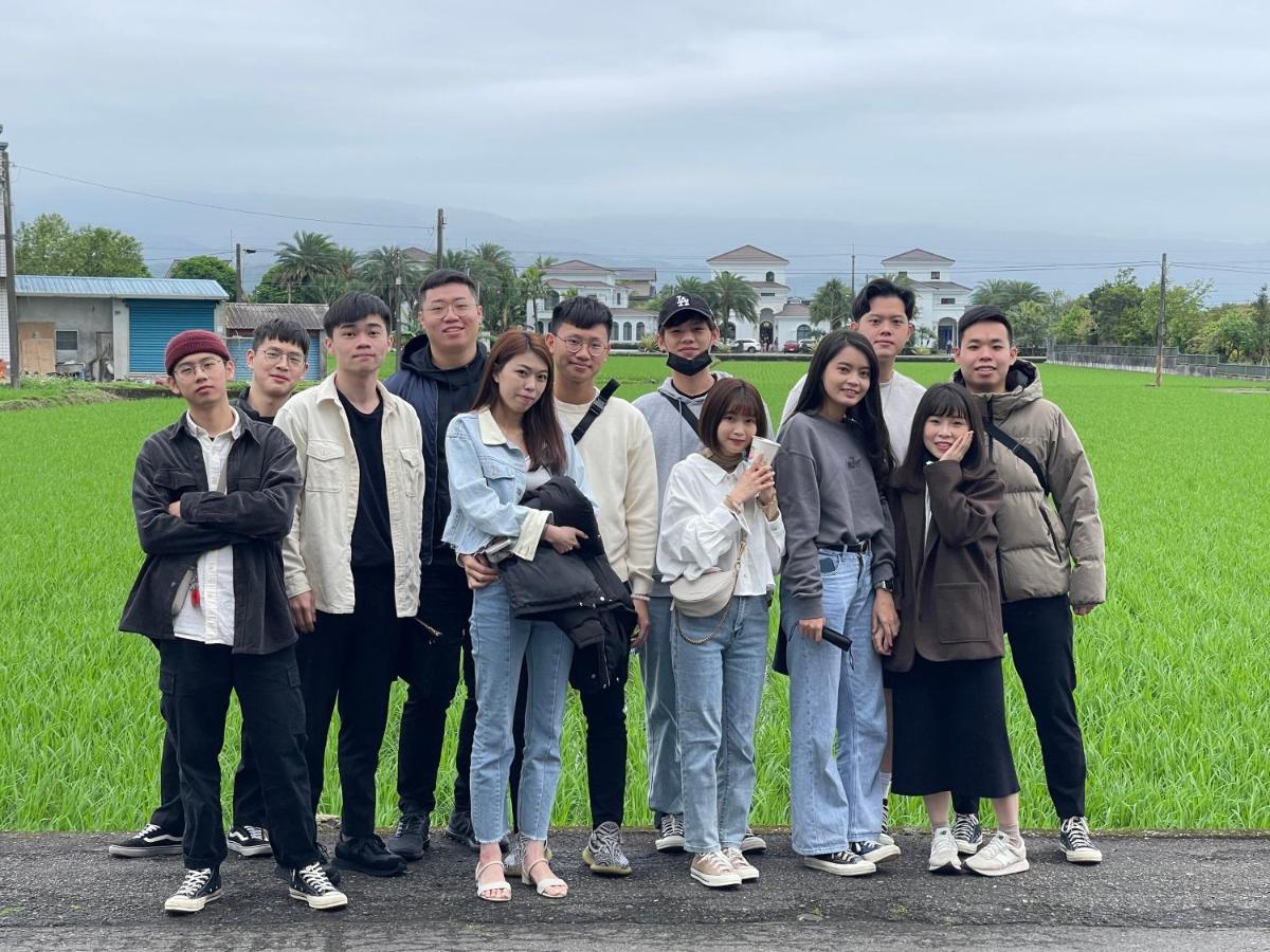 方興top會館 全新包棟電梯民宿 Sanxing Esterno foto