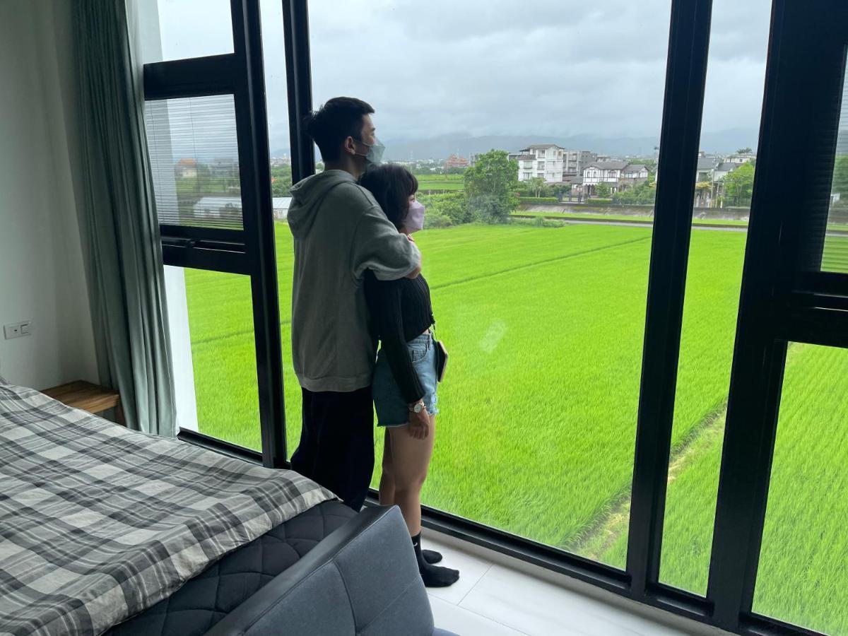 方興top會館 全新包棟電梯民宿 Sanxing Esterno foto