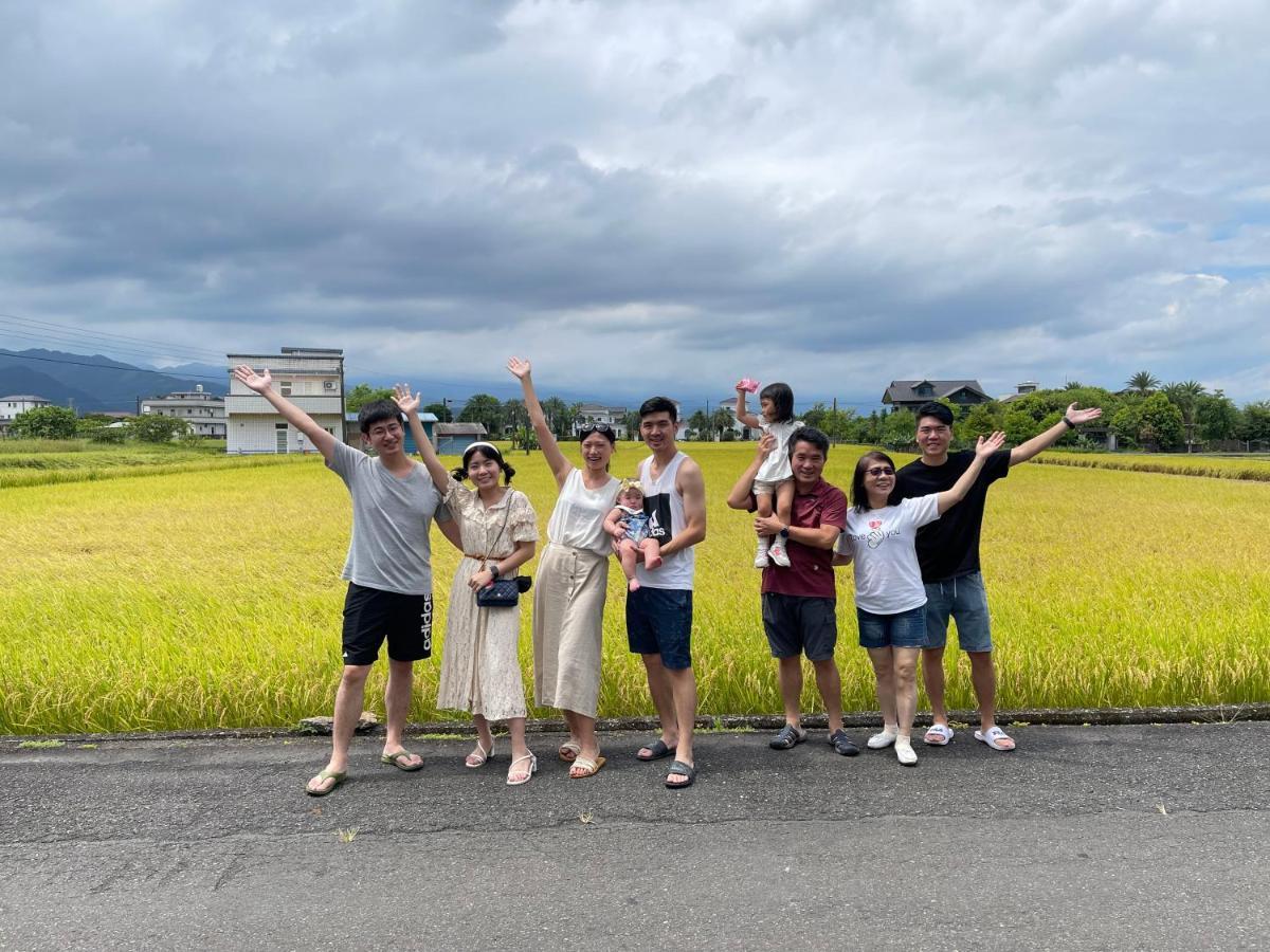 方興top會館 全新包棟電梯民宿 Sanxing Esterno foto
